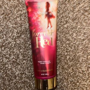 Bath&Body Works Forever Red Lotion